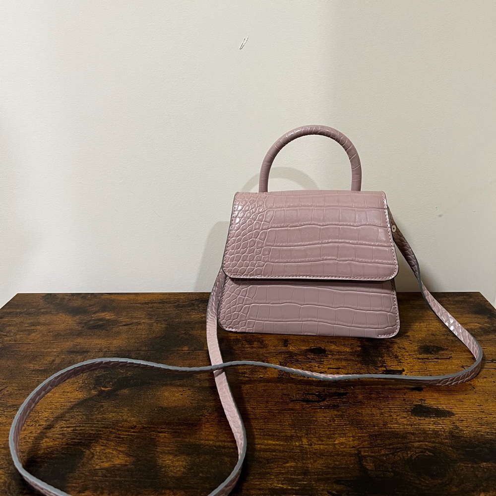 Elegant Pink Crocodile-Embossed Handbag